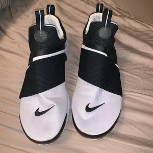 NIKE PRESTOS